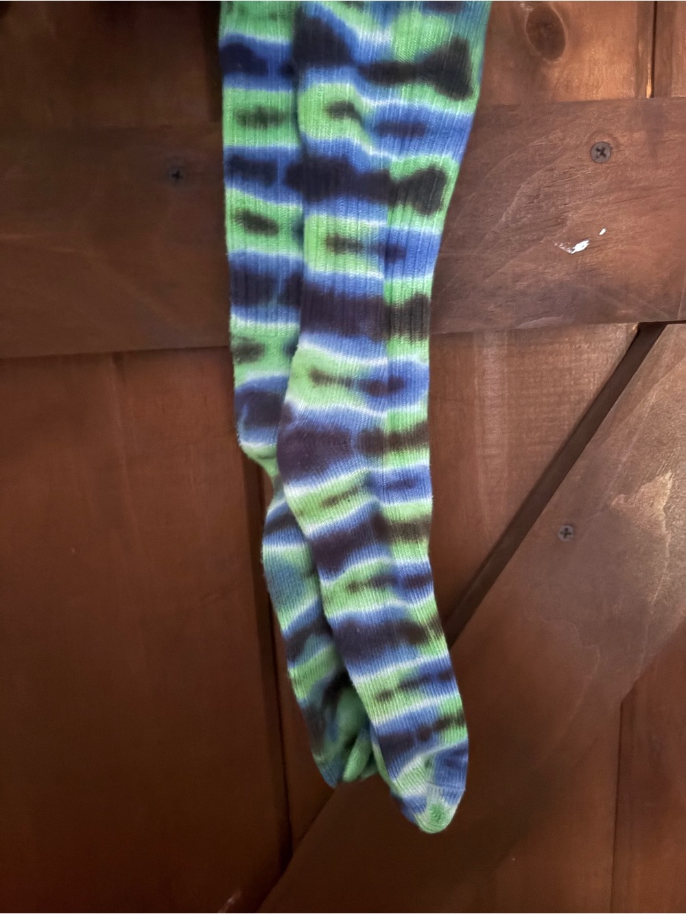 Men's Tie-Dye Crew Socks in Green & Blue